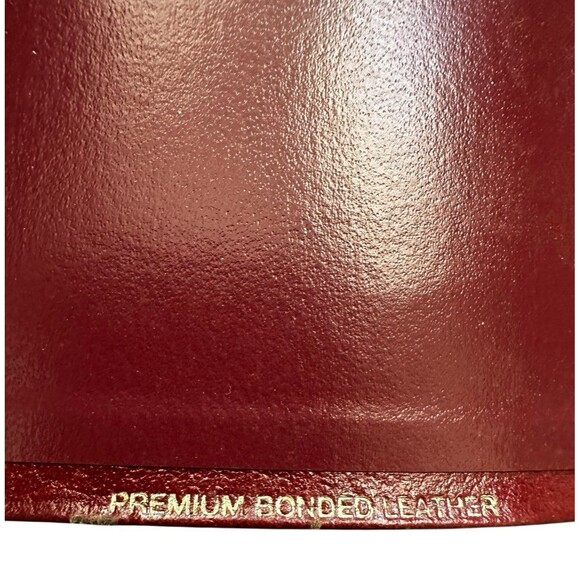 The Holy Bible New International Version Holman Premium Bonded Leather Bookmark - Picture 8 of 12